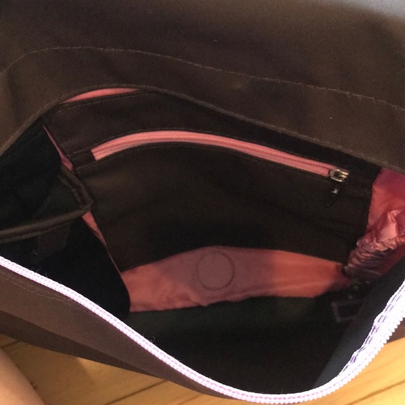 PERFECT Diaper Bag! 👶👜 - Picture 4 of 5